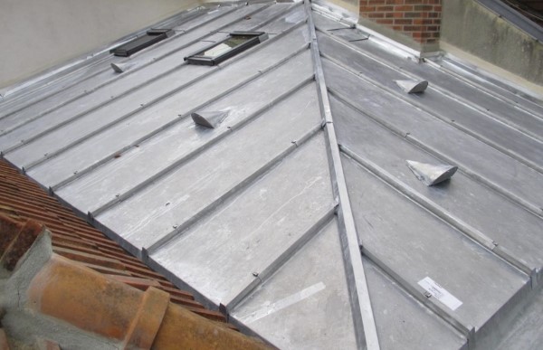 toiture en zinc installation